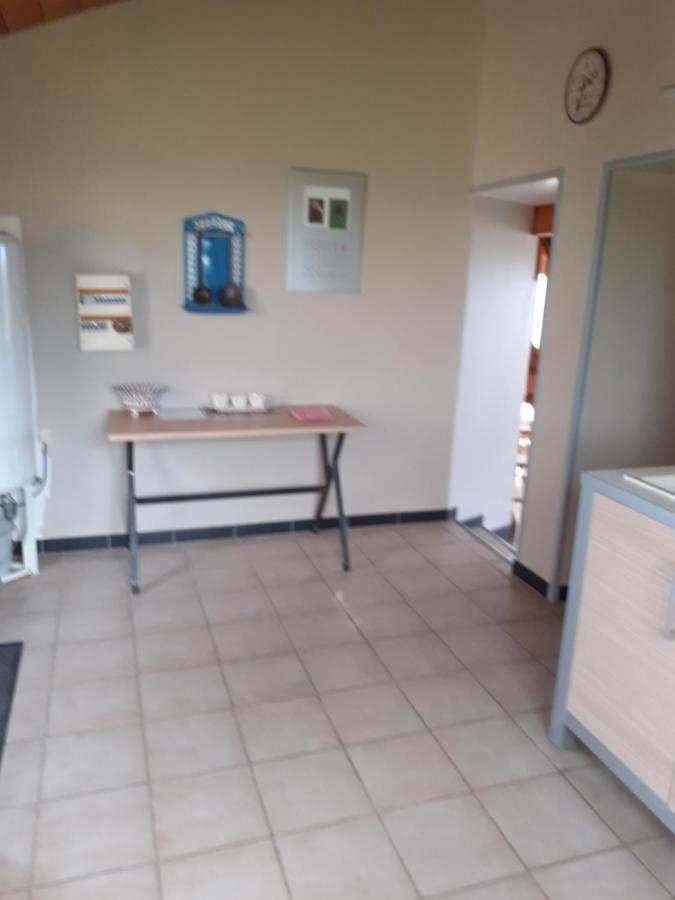 Gite De La Roseraie Louchy-Montfand Luaran gambar