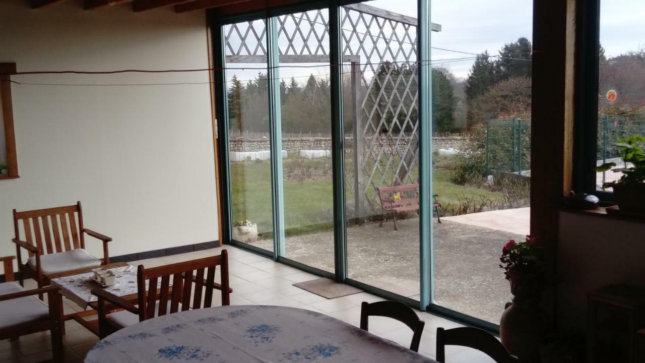 Gite De La Roseraie Louchy-Montfand Luaran gambar
