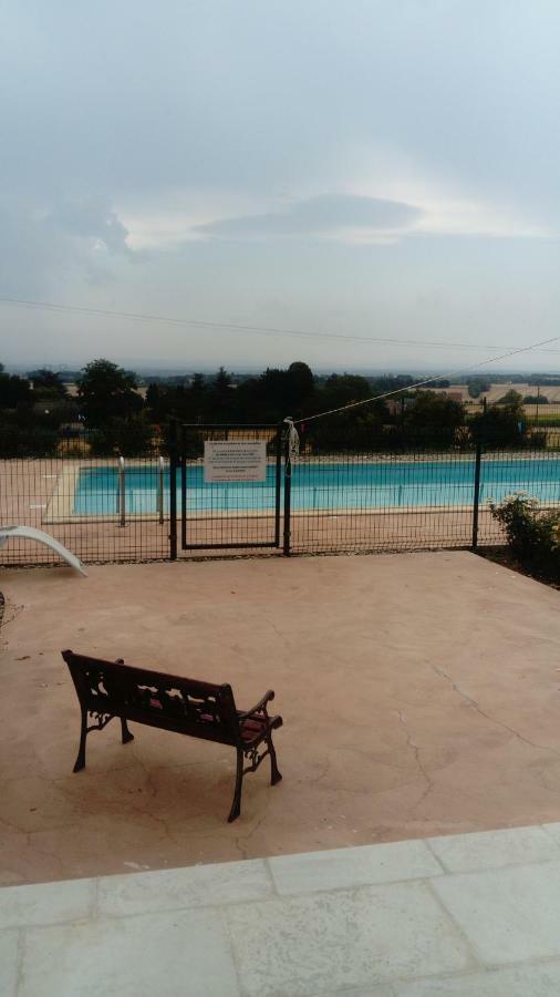 Gite De La Roseraie Louchy-Montfand Luaran gambar